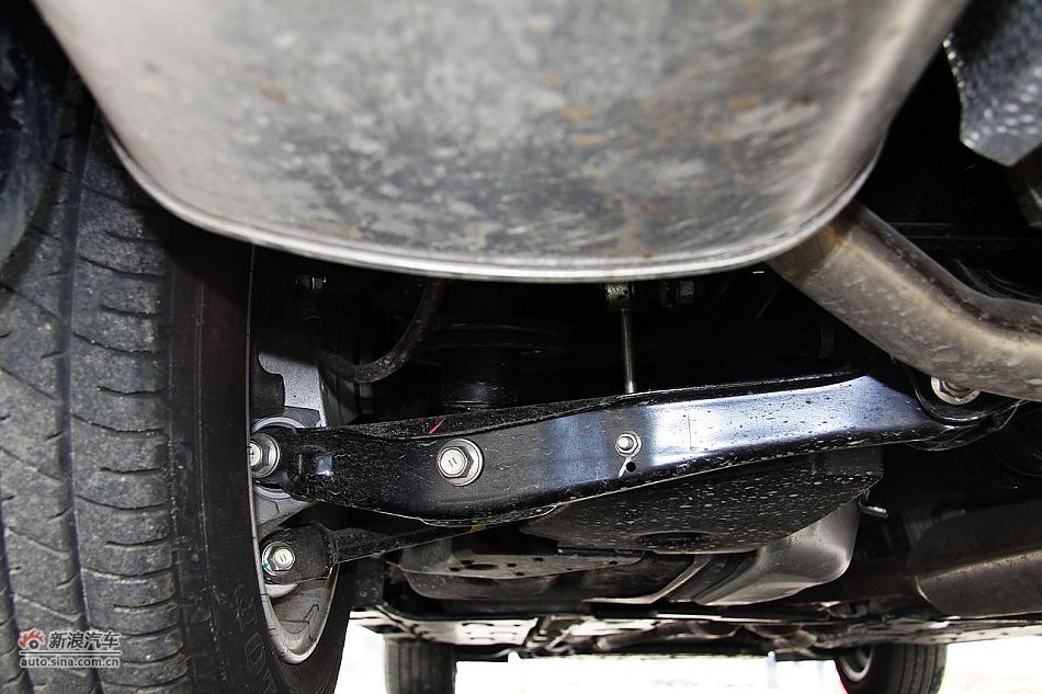 新锐志试车实拍-其他