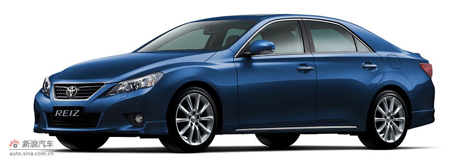 车身颜色：深蓝云母色