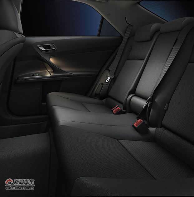 内饰照明系统（后排）