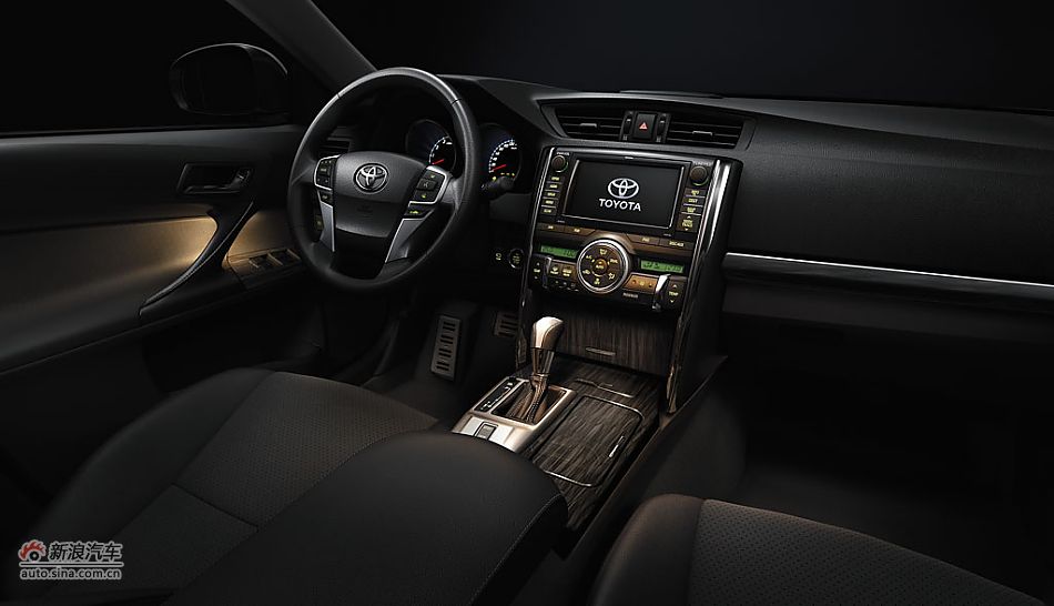 内饰照明系统（前排）