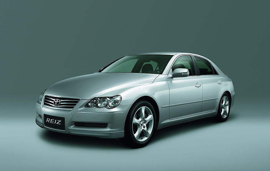 改款锐志外观图片