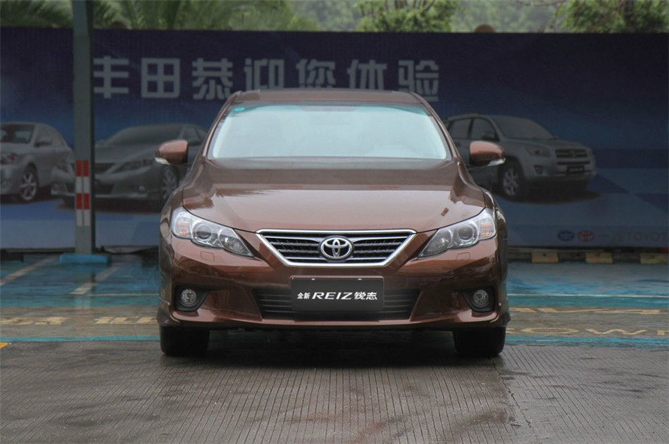 2012款锐志2.5V风度菁英炫装版 