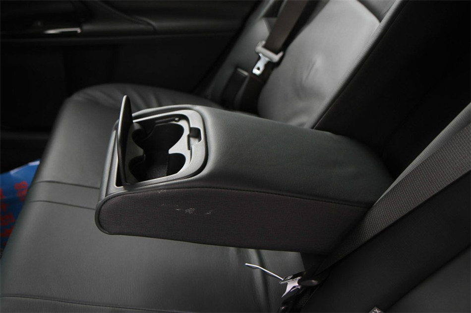 2012款锐志2.5V风度菁英炫装版 