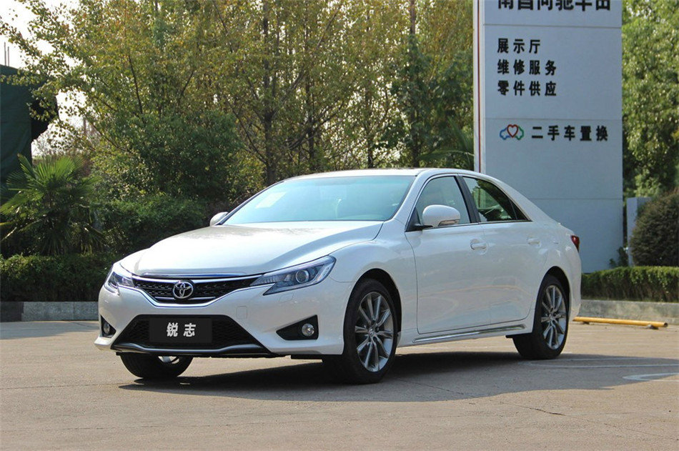 2013款锐志2.5V自动尚锐版