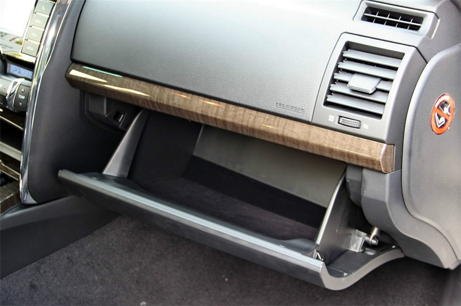 2013款锐志2.5V自动尚锐版