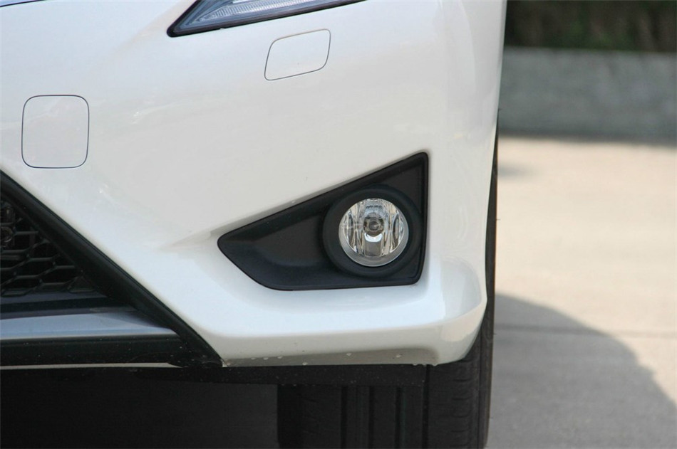 2013款锐志2.5V自动尚锐版