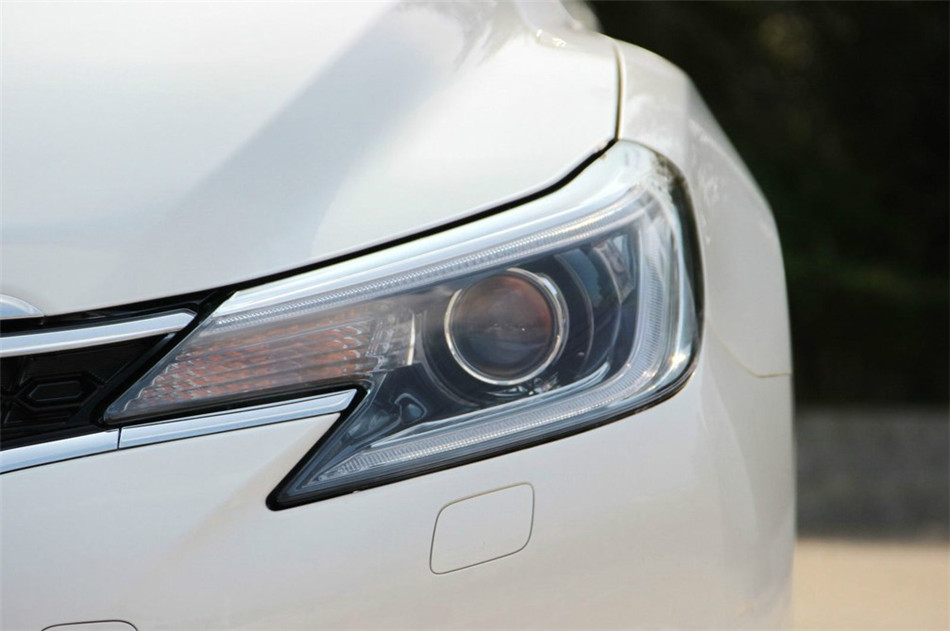 2013款锐志2.5V自动尚锐版