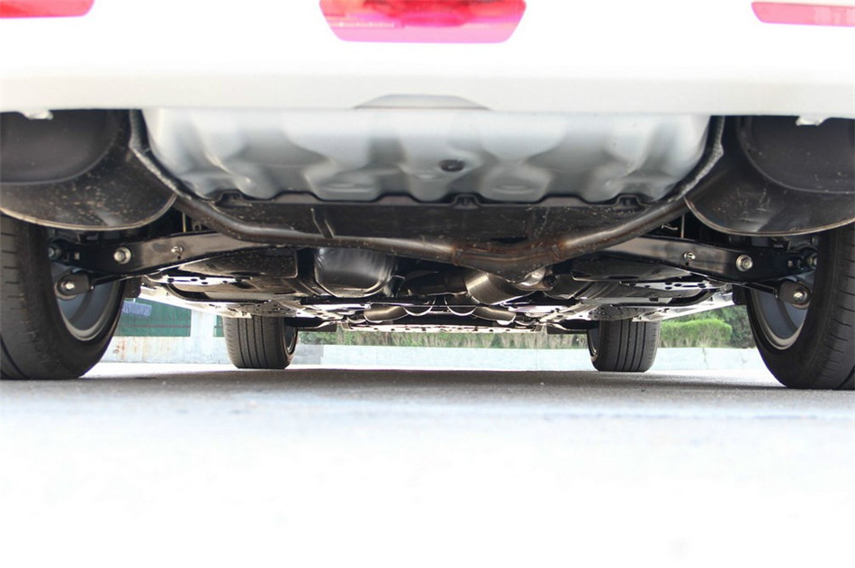 2013款锐志2.5V自动尚锐版