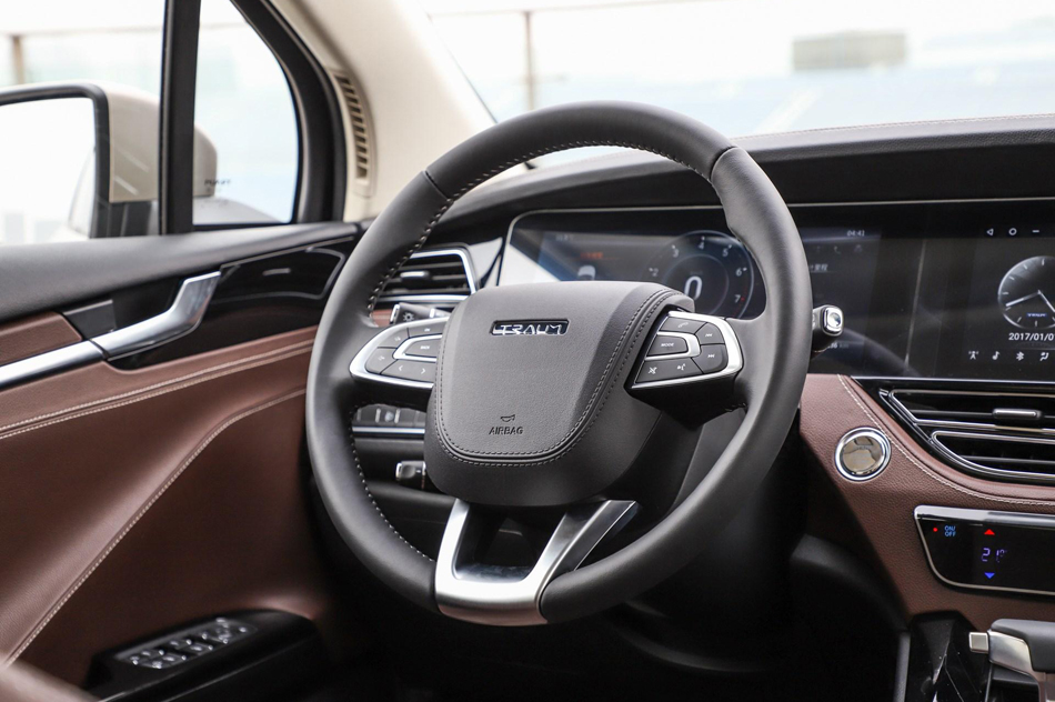 2018款 1.5T 自动豪华型 内饰