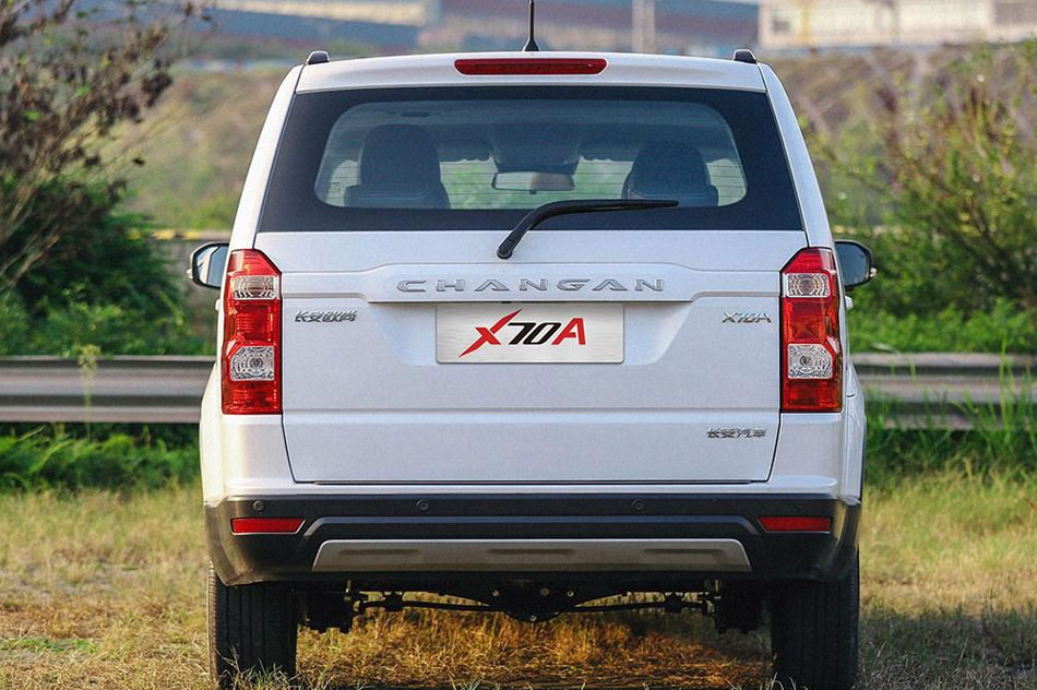 2018款 1.5L 手动豪华型 外观