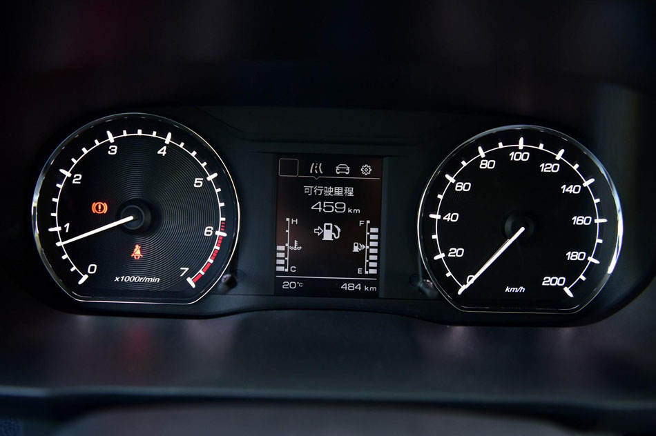 2018款 1.5L 手动豪华型 内饰