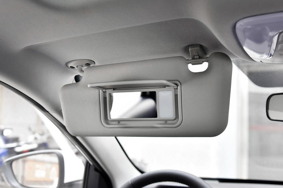 2018款 200T 自动豪华版 座椅空间