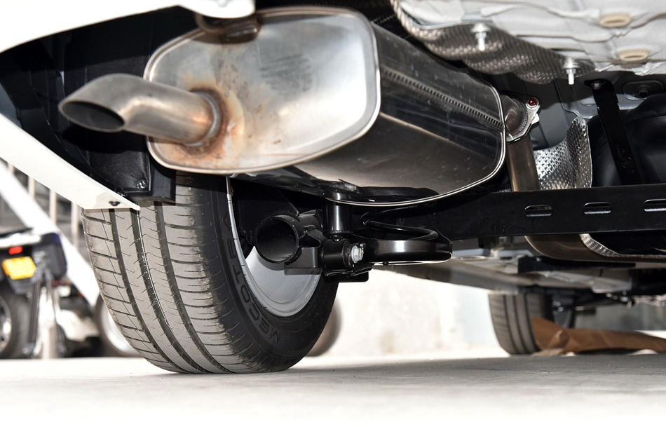 2018款 200T 自动豪华版 引擎底盘