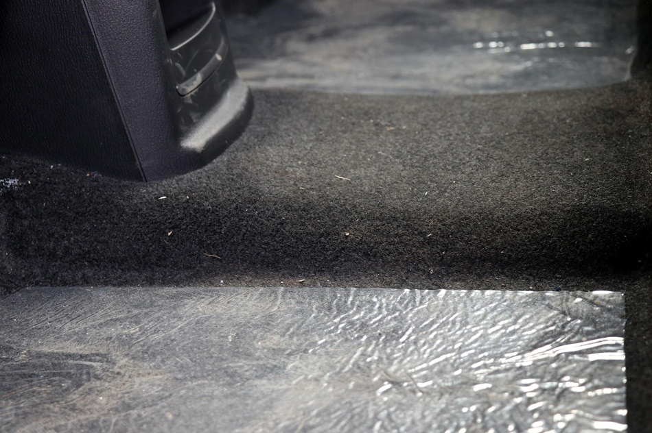 2018款 1.6L 手动尊享型 座椅空间