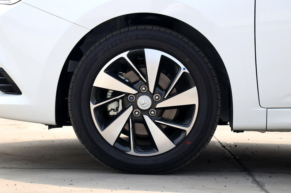 2018款 1.6L 手动尊享型 细节