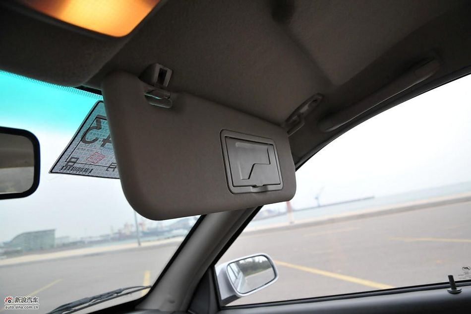 力帆520领航舒适型内饰