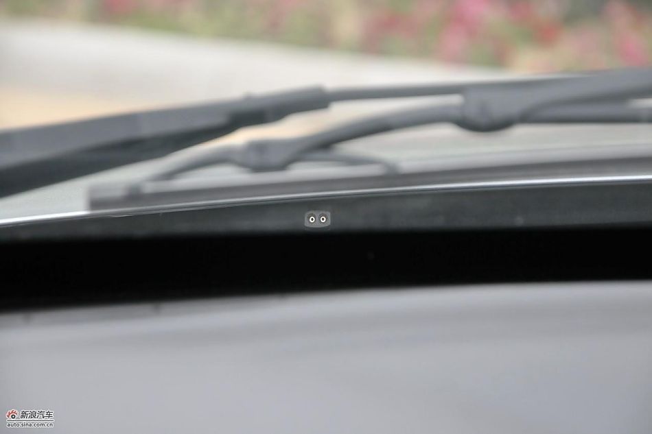 力帆520领航舒适型内饰