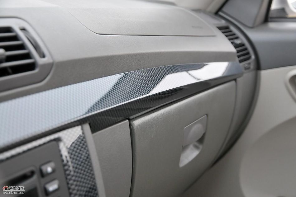 力帆520领航舒适型内饰