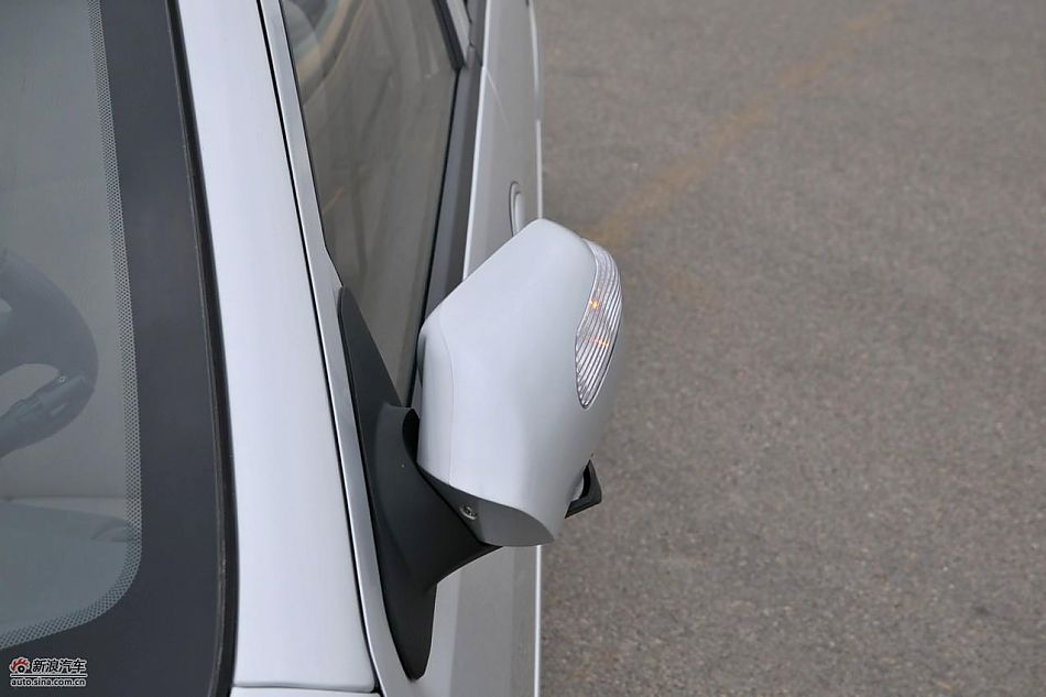 力帆520领航舒适型外观实拍