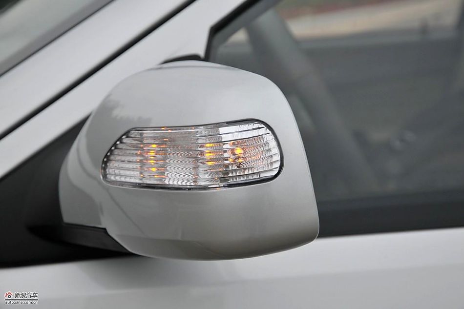 力帆520领航舒适型外观实拍