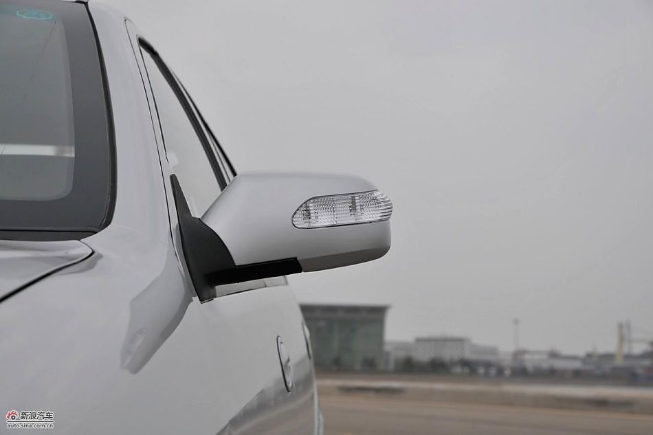 力帆520领航舒适型外观实拍