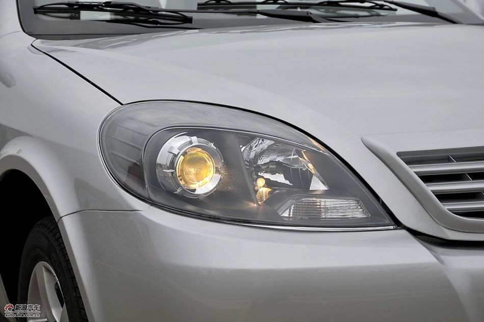 力帆520领航舒适型外观实拍