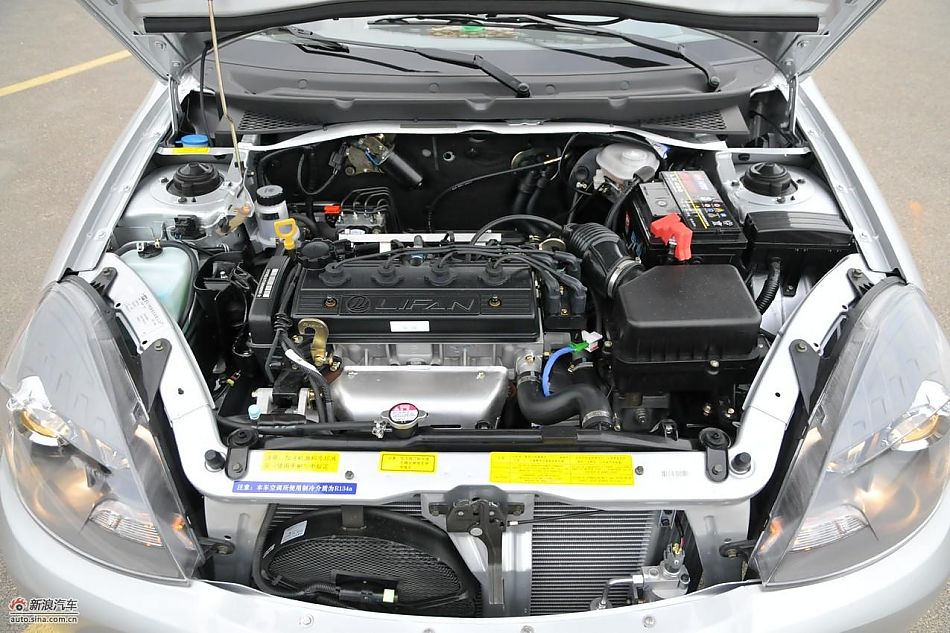 力帆520领航舒适型车身细节