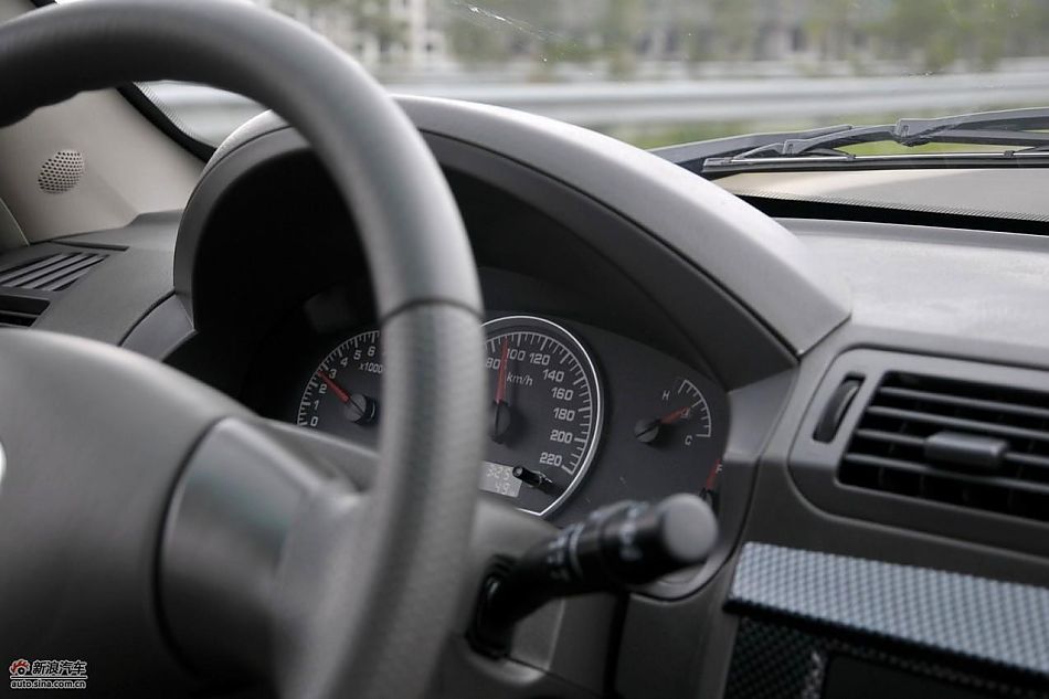 力帆520领航舒适型动态实拍