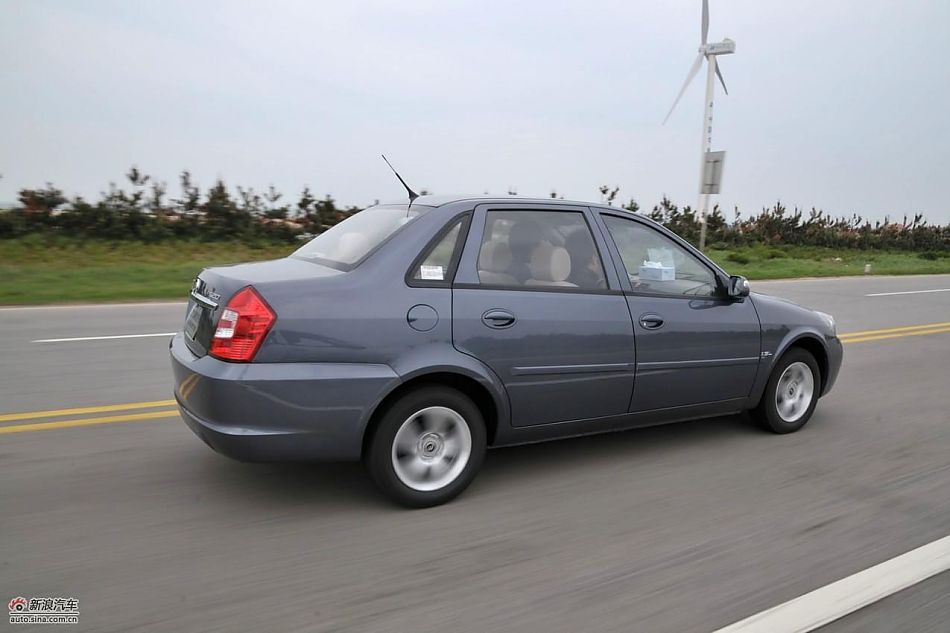 力帆520领航舒适型动态实拍