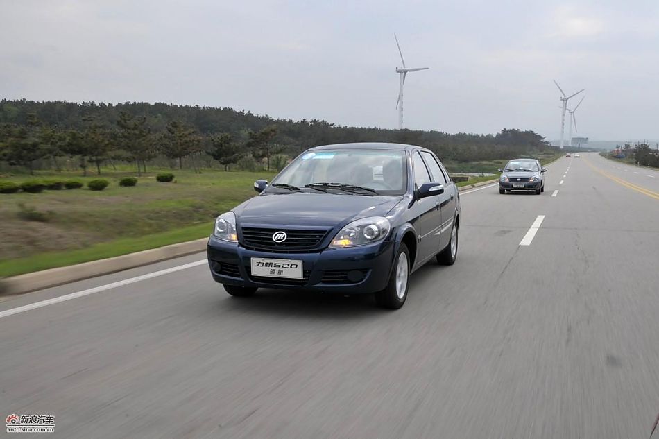 力帆520领航舒适型动态实拍