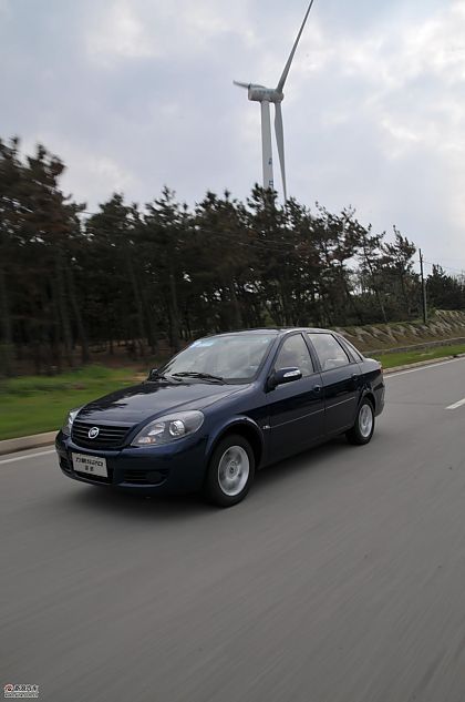 力帆520领航舒适型动态实拍