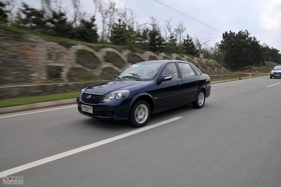 力帆520领航舒适型动态实拍