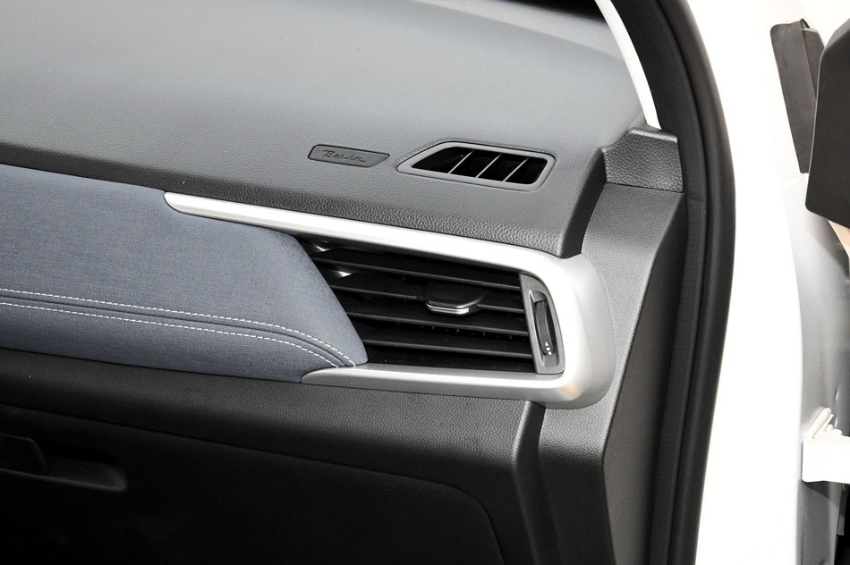 2018款 1.5T 手动舒适型 内饰