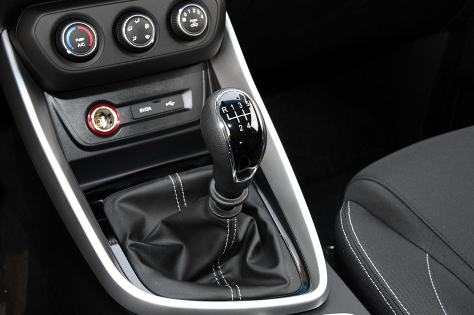 2018款 1.5T 手动舒适型 内饰