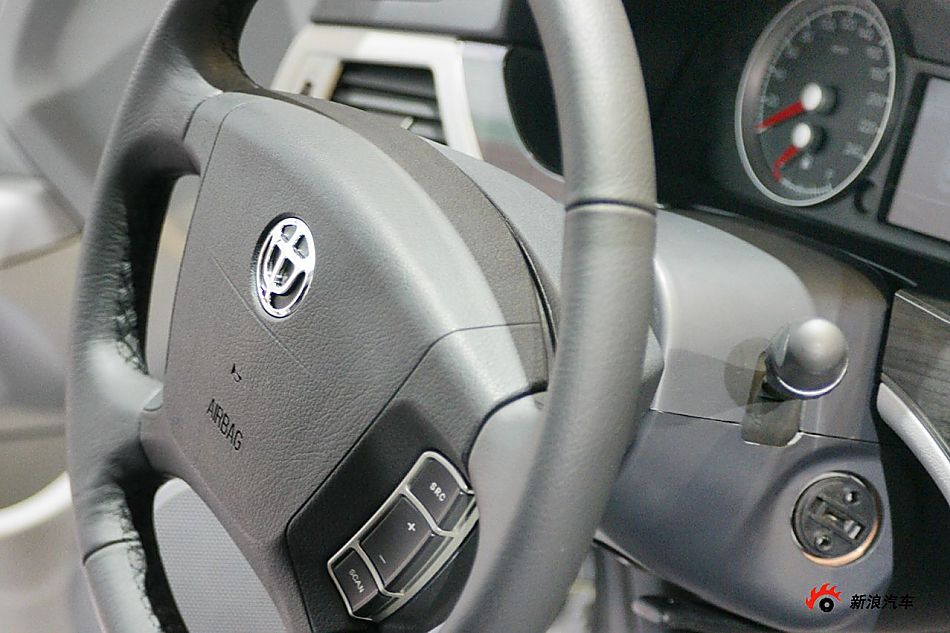 华晨中华新骏捷