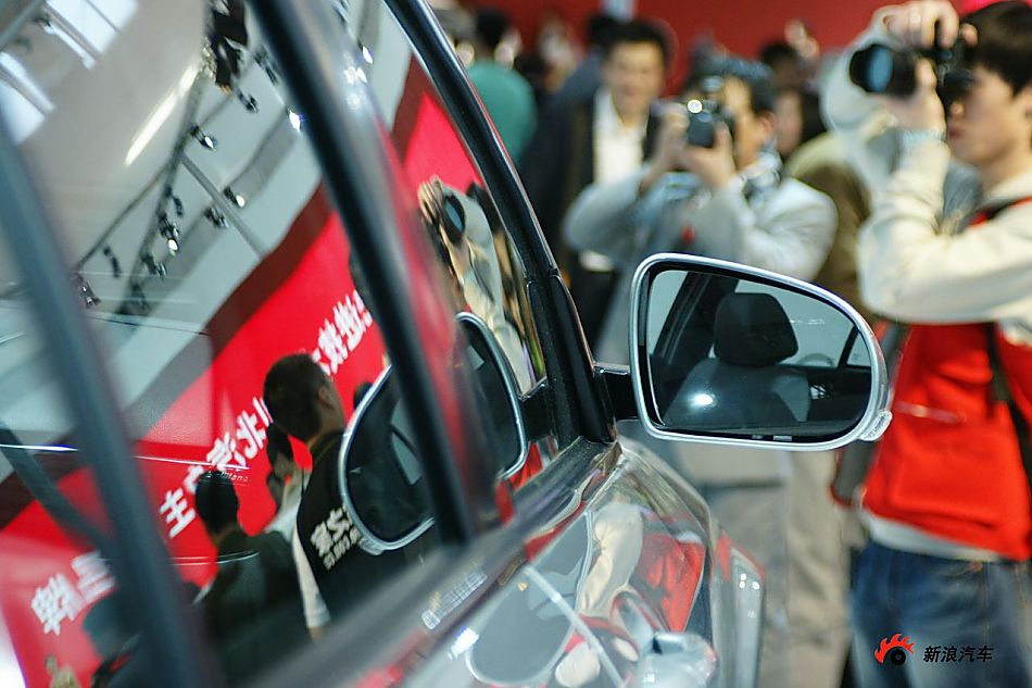 华晨中华新骏捷