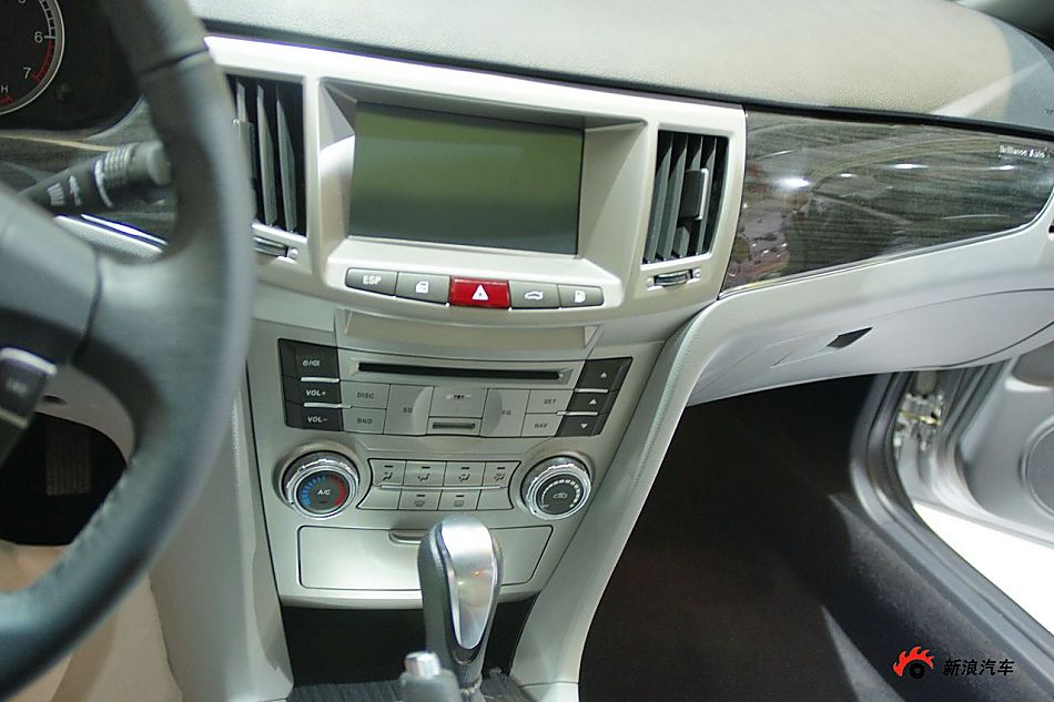 华晨中华新骏捷