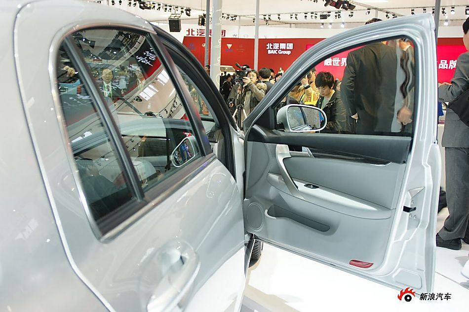 华晨中华新骏捷