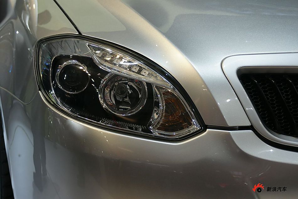 华晨中华新骏捷