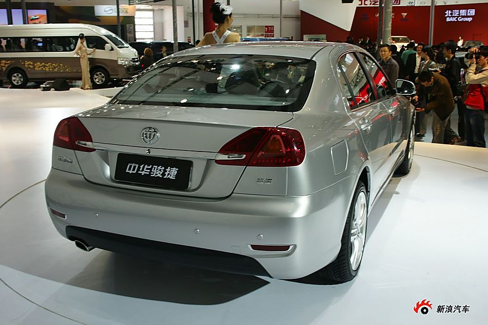 华晨中华新骏捷