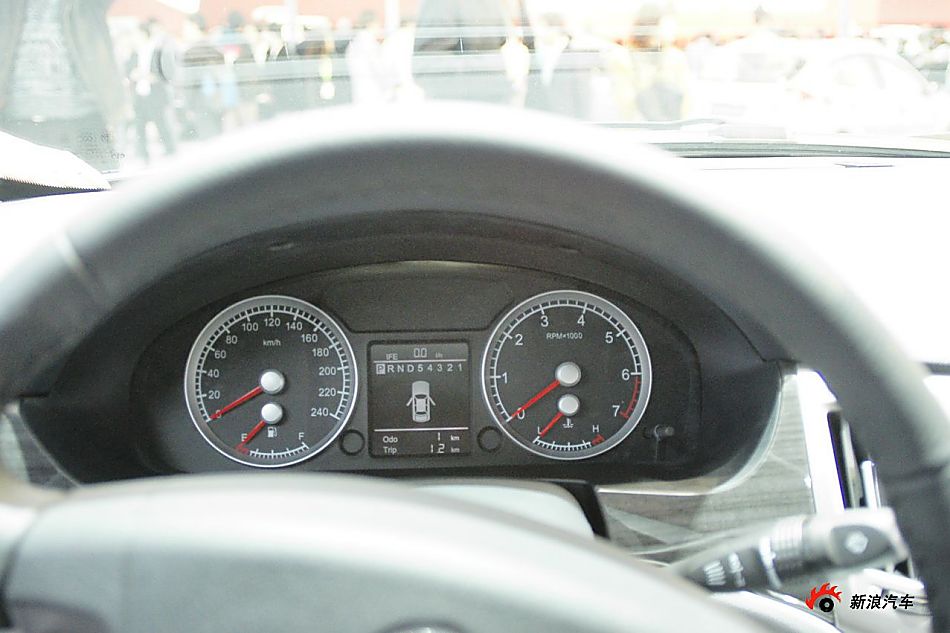 华晨中华新骏捷