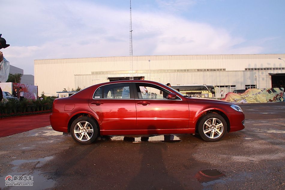 新骏捷上市-外观实拍