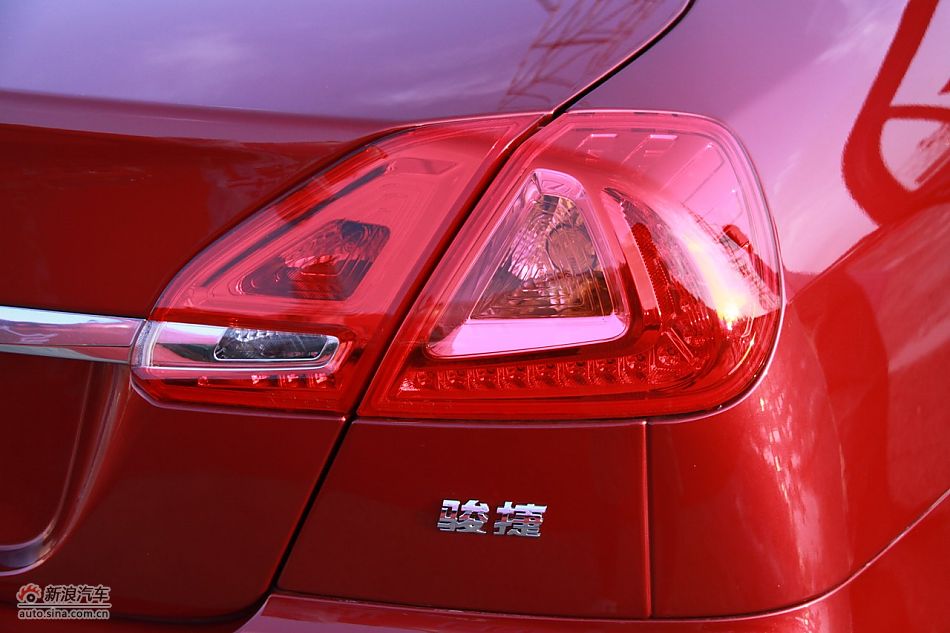 新骏捷上市-外观实拍