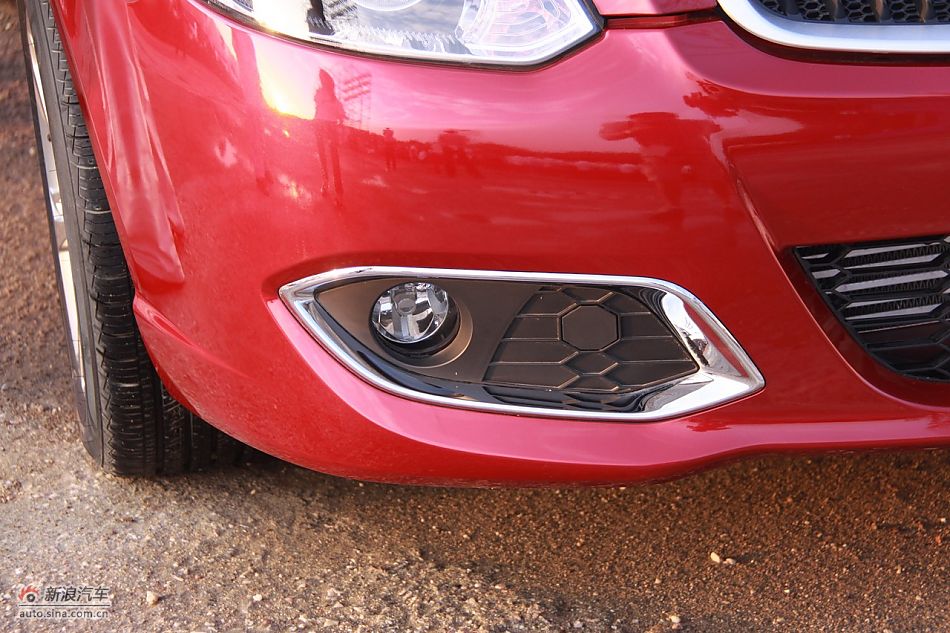 新骏捷上市-外观实拍