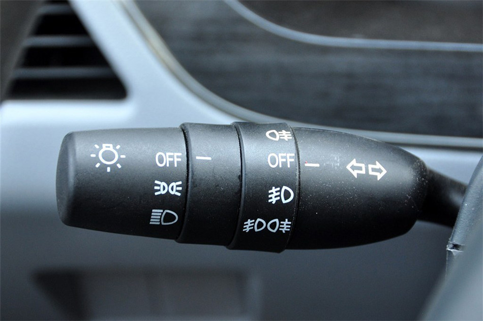 中华骏捷 2011款 1.8T MT豪华型