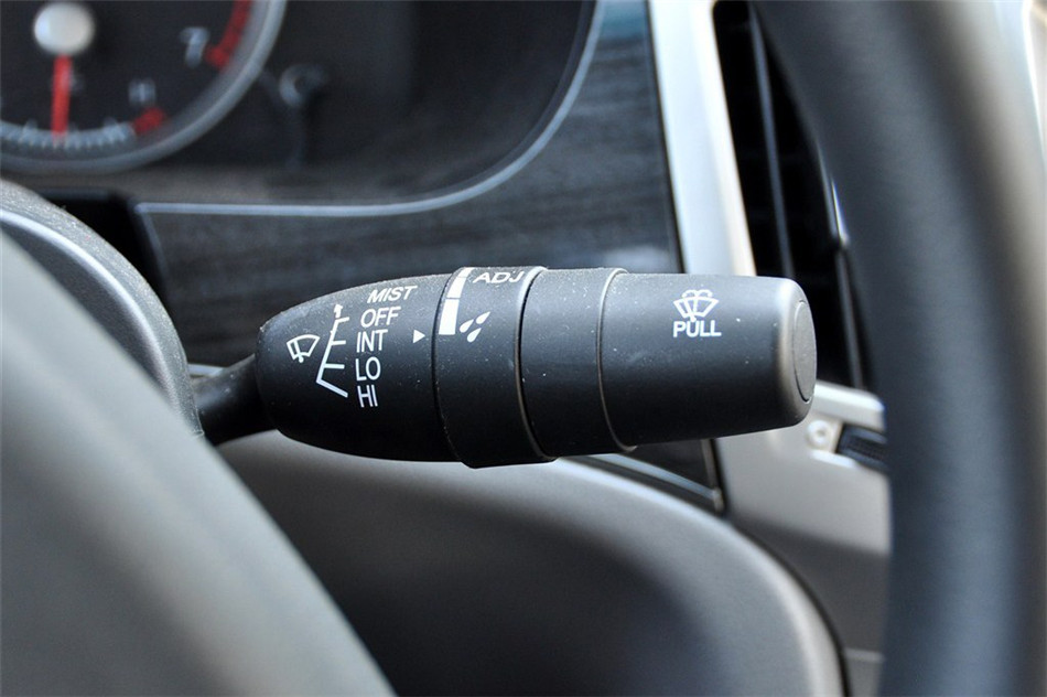 中华骏捷 2011款 1.8T MT豪华型