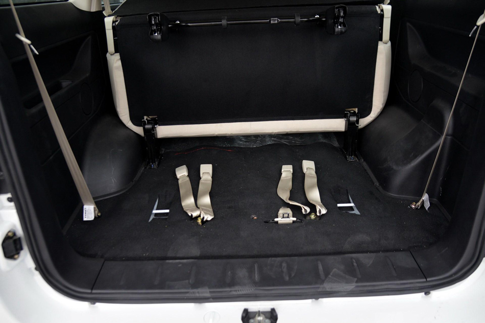 2018款 1.5L 手动舒适型 座椅空间