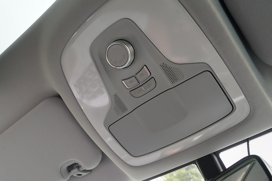 2018款 1.5TCI 自动尊贵型 7座 座椅空间