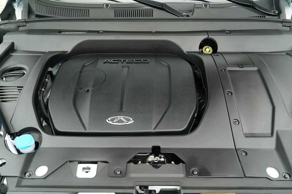 2018款 1.5TCI 自动尊贵型 7座 引擎底盘