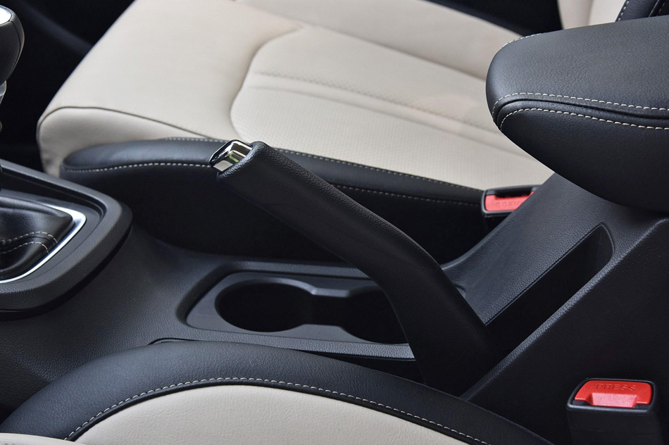 2018款 1.5L 手动豪华型 内饰